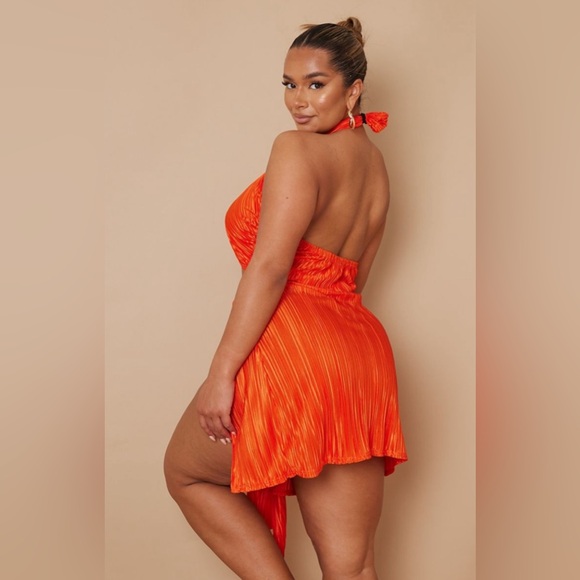 3 Dresses !! PLT + Fashion Nova - Picture 14 of 16